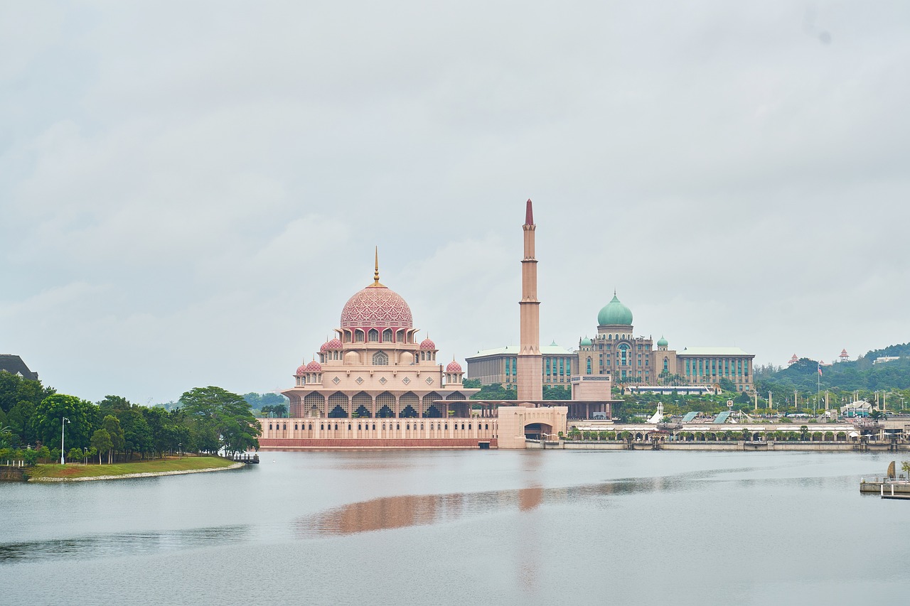 cami, asian, malaysia-2289424.jpg